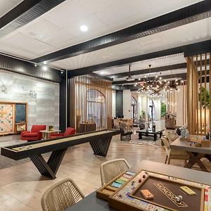 Riverwalk Plaza Hotel